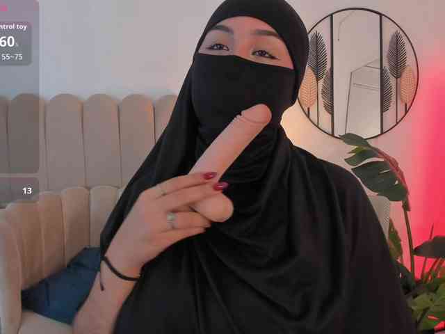 Amirah- webcam