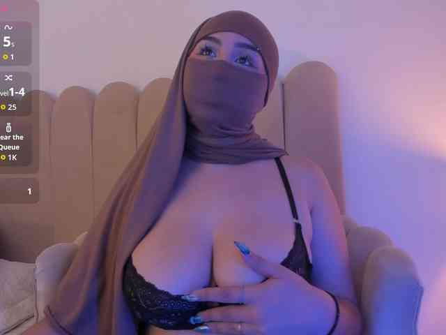 Amirah- webcam