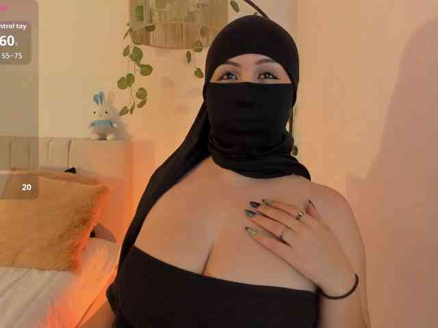 Amirah- webcam