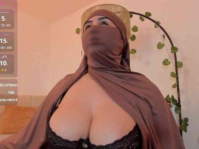Amirah- webcam