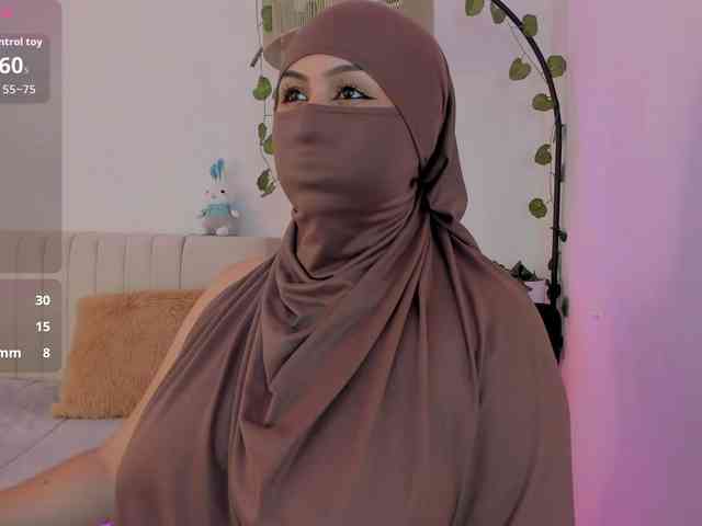 Amirah- webcam