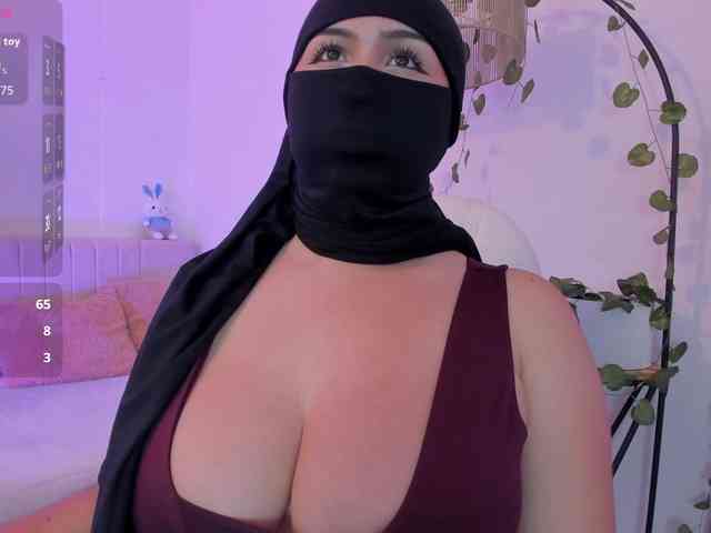 Amirah- webcam