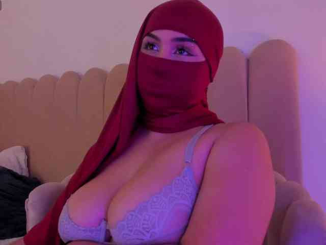 Amirah- webcam