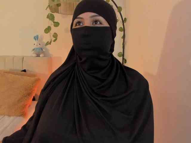 Amirah- webcam