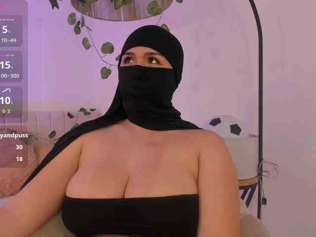 Amirah- webcam