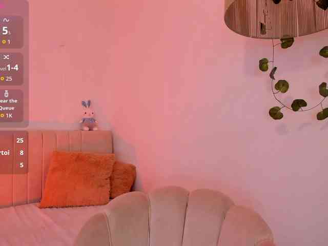 Amirah- Live Webcam on BongaCams