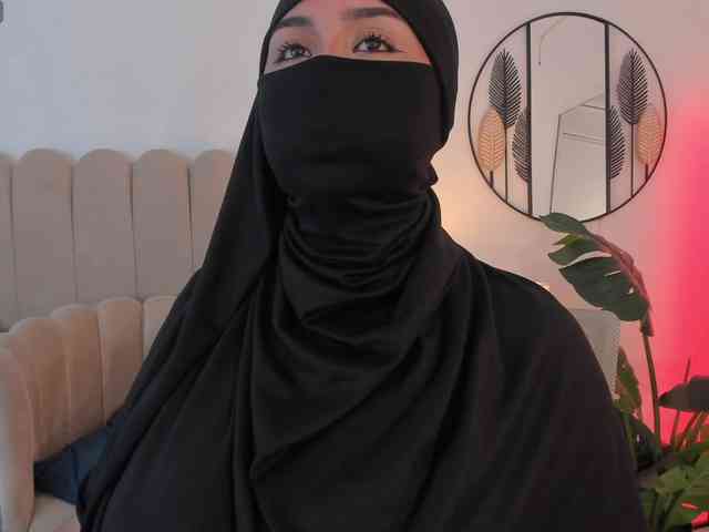 Amirah- webcam