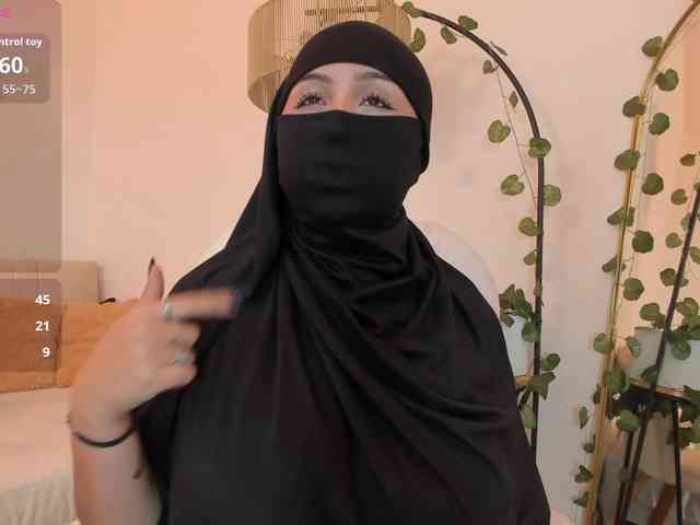 Amirah- webcam
