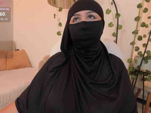 Amirah- webcam