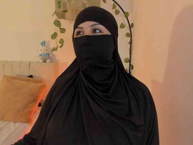 Amirah- webcam