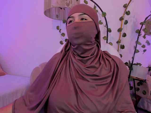 Amirah- webcam