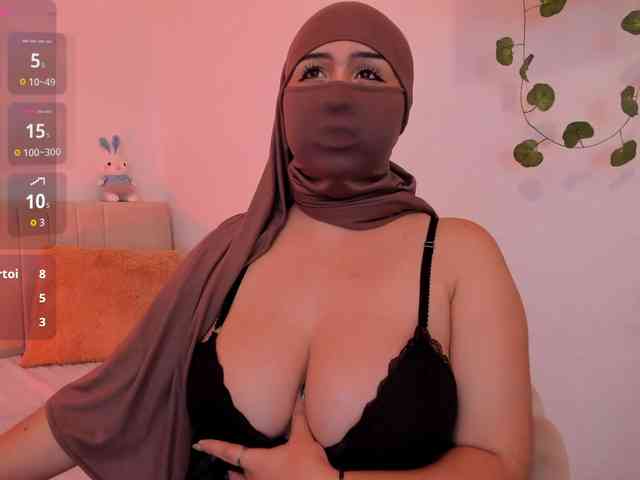 Amirah- webcam