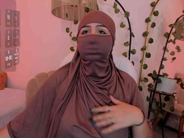 Amirah- webcam