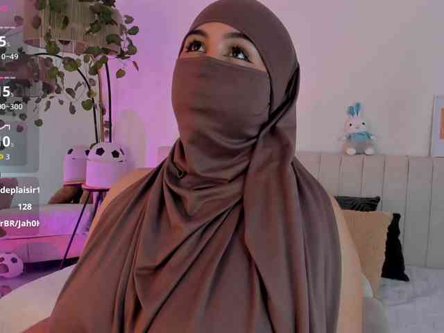 Amirah- webcam