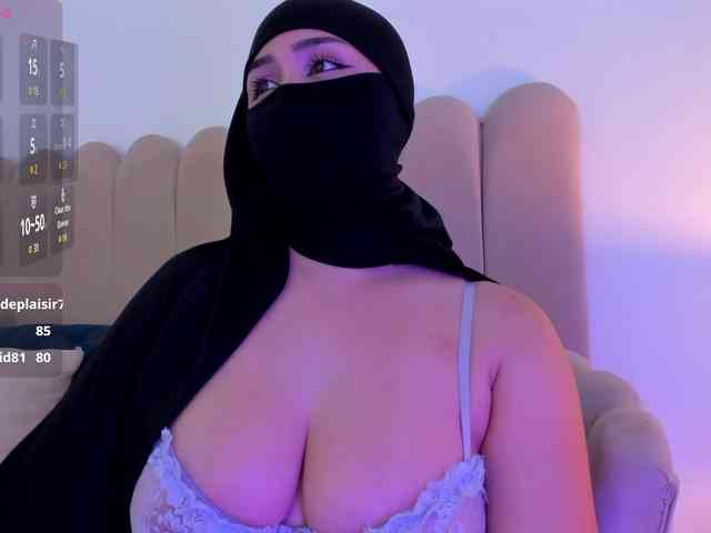Amirah- webcam