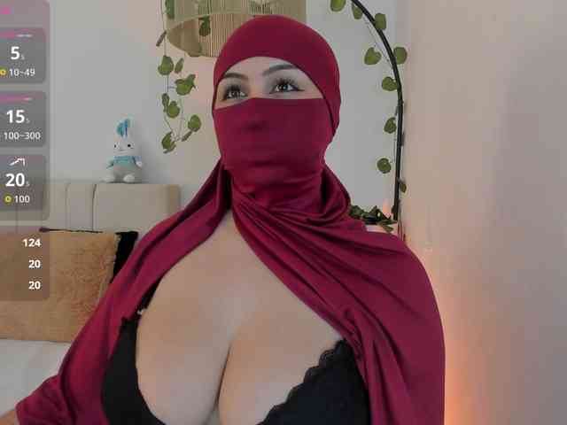 Amirah- webcam