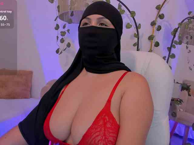 Amirah- webcam
