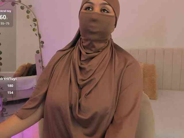 Amirah- webcam