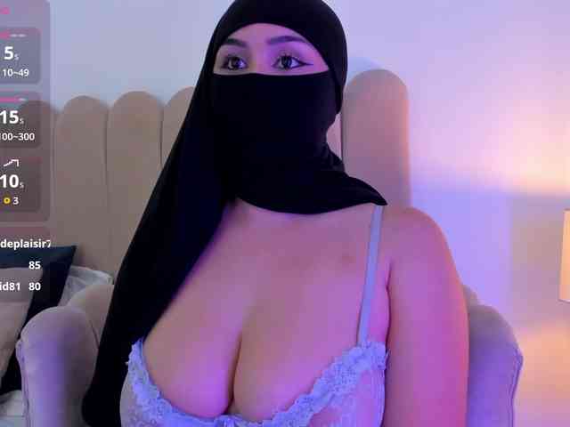 Amirah- webcam