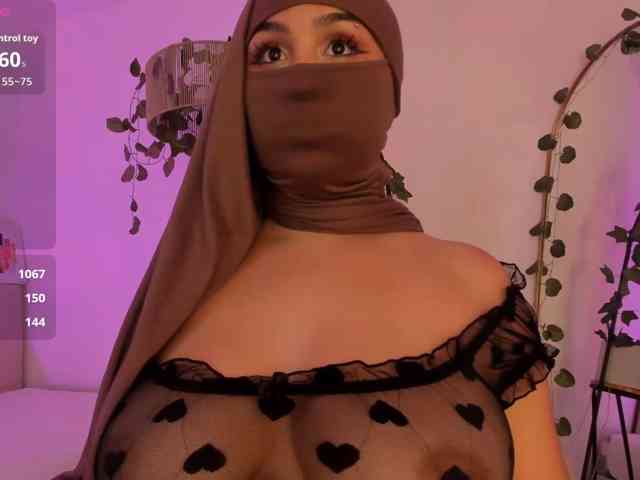 Amirah- webcam