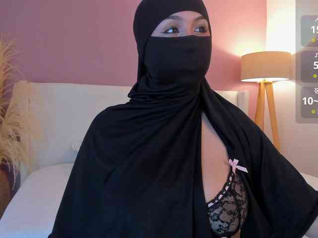 Amirah- webcam