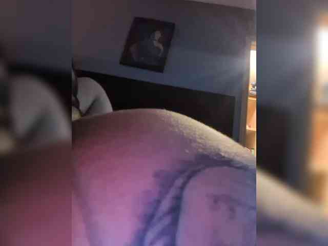 sexy striptease show JuicyYumYum90