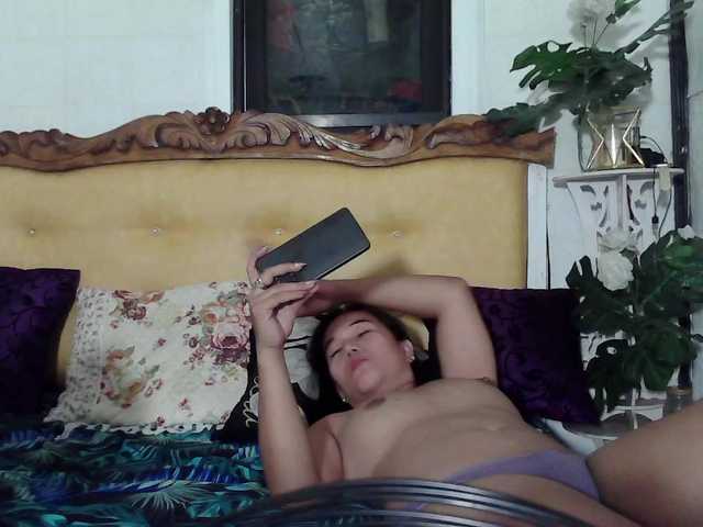 AsianLadyboy888