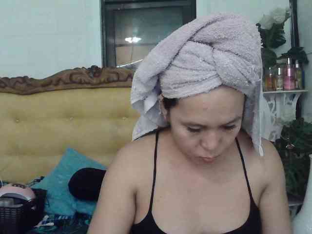 AsianLadyboy888