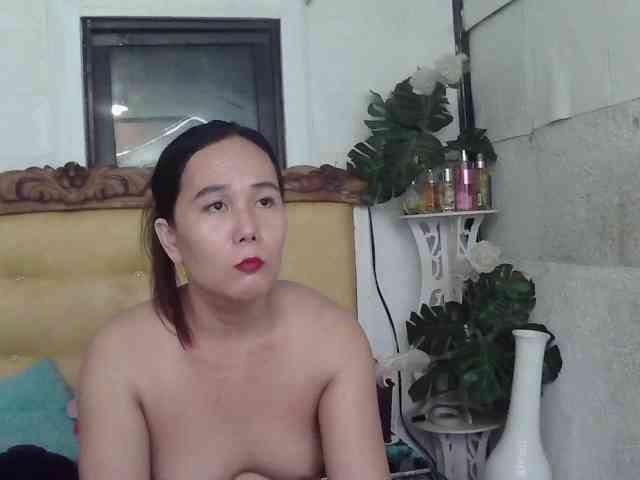 AsianLadyboy888