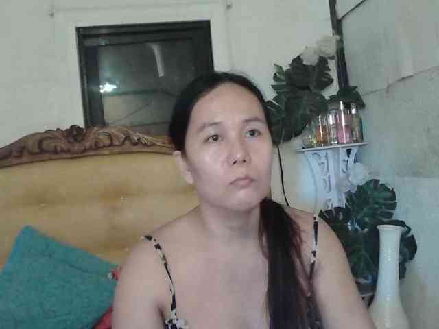 AsianLadyboy888