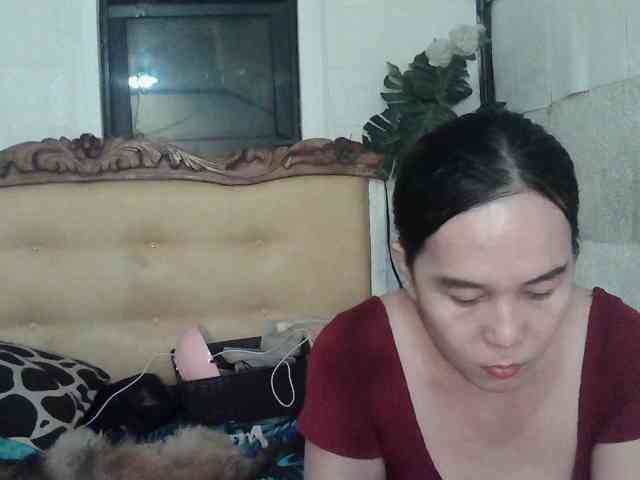 AsianLadyboy888