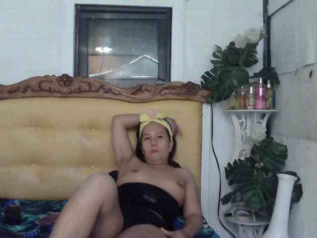 AsianLadyboy888