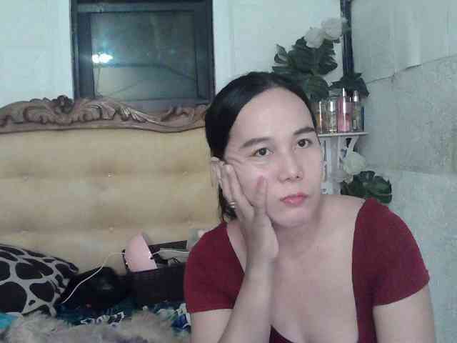 AsianLadyboy888