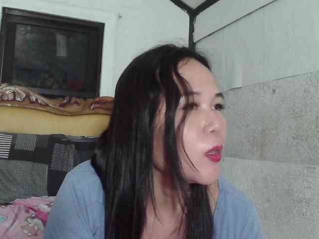 AsianLadyboy888