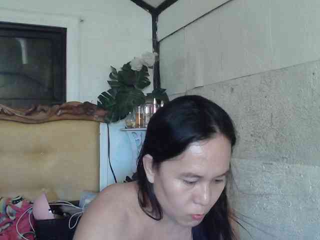 AsianLadyboy888