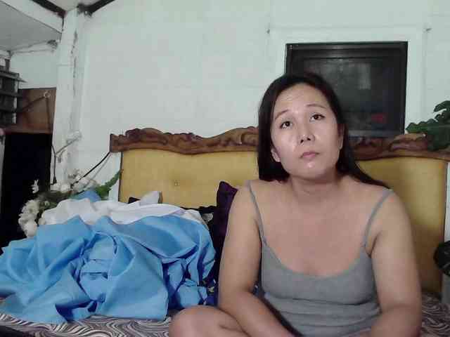 AsianLadyboy888