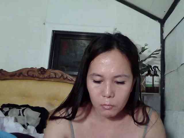 AsianLadyboy888
