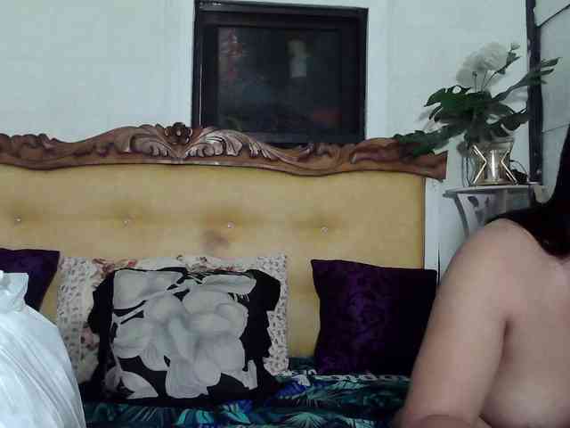 AsianLadyboy888