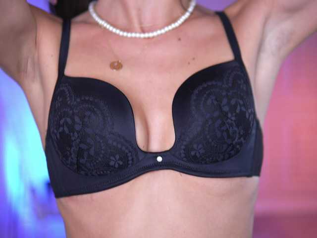 SammiMonroe's BongaCams show and profile