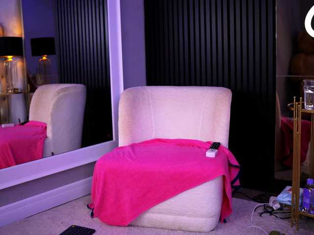 SammiMonroe live cam on BongaCams