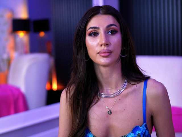 SammiMonroe live cam on BongaCams