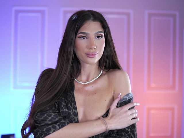 SammiMonroe's BongaCams show and profile