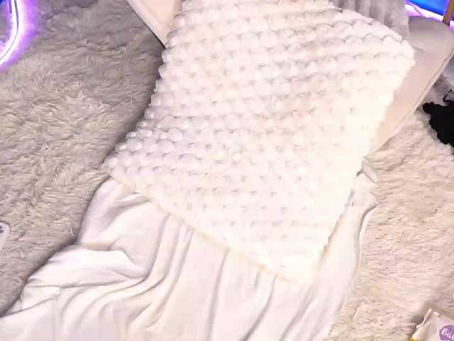 ScarletNoir live cam on BongaCams