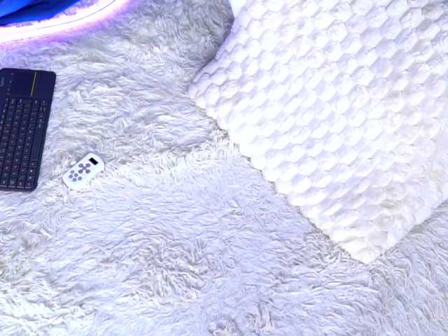 ScarletNoir live cam on BongaCams