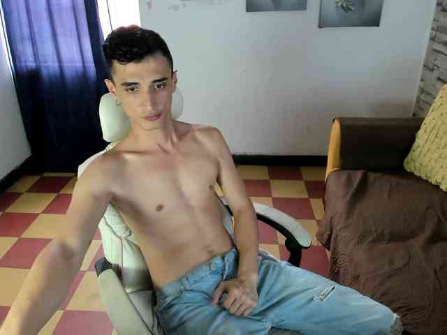 felipe-colinss Sex Cam Show