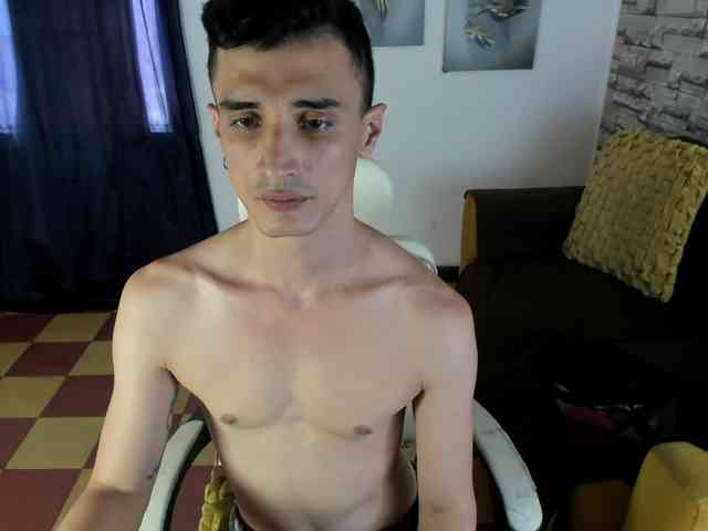 felipe-colinss Sex Cam Show