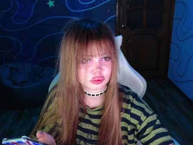 Virtikka live cam on BongaCams