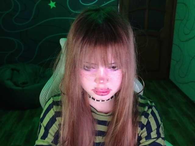 Virtikka live cam on BongaCams