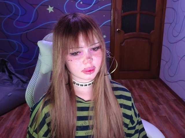 Virtikka live cam on BongaCams