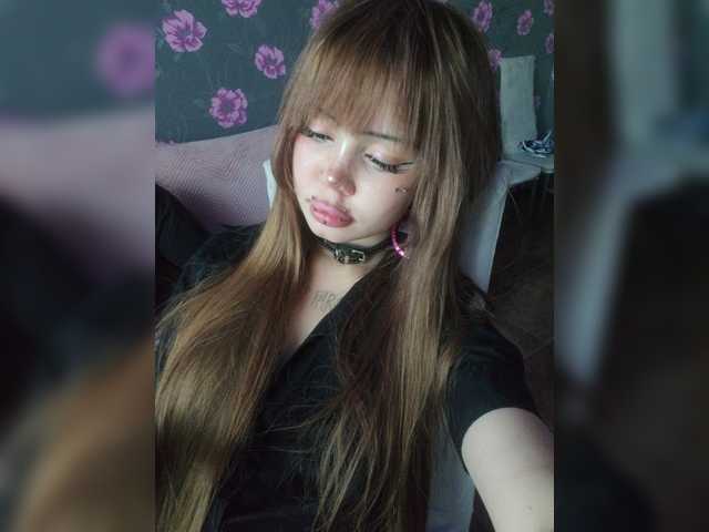 Virtikka live cam on BongaCams